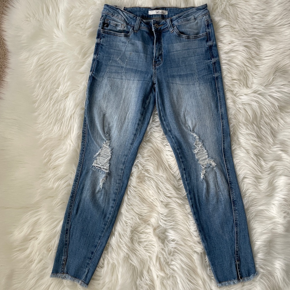 KanCan jeans with raw hem